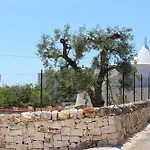 Trullo Il Melograno * Ostuni