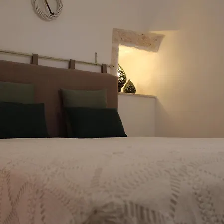 Trullo Il Melograno Casa de Campo *