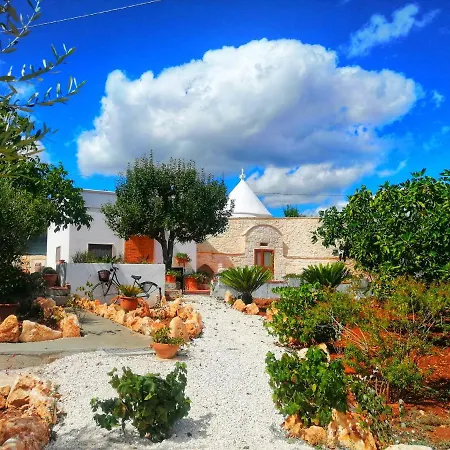 Casa di campagna Trullo Il Melograno *
