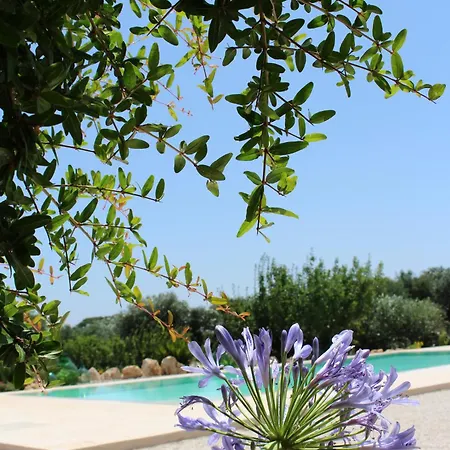 Trullo Il Melograno Остуни