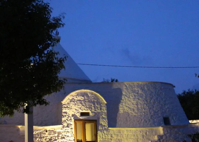 Trullo Il Melograno Gospodarstwo wiejskie Ostuni