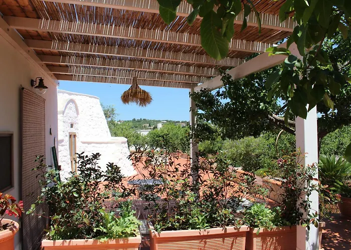 Trullo Il Melograno Country house Ostuni