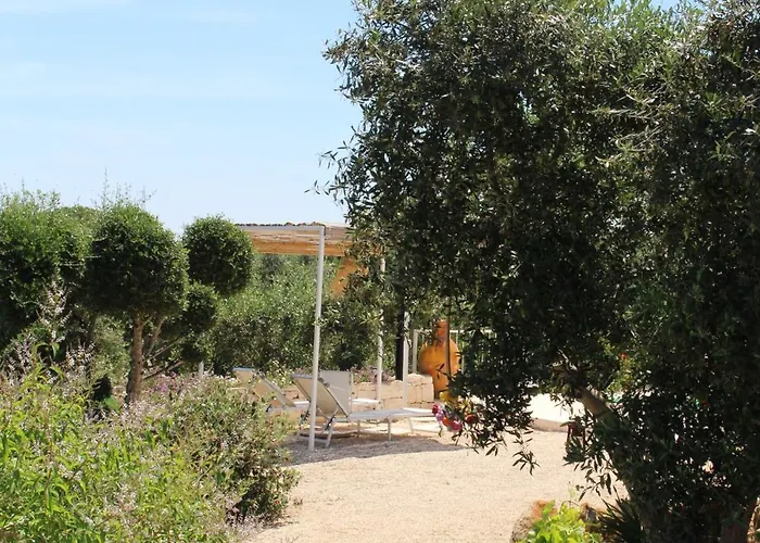 Country house Trullo Il Melograno *